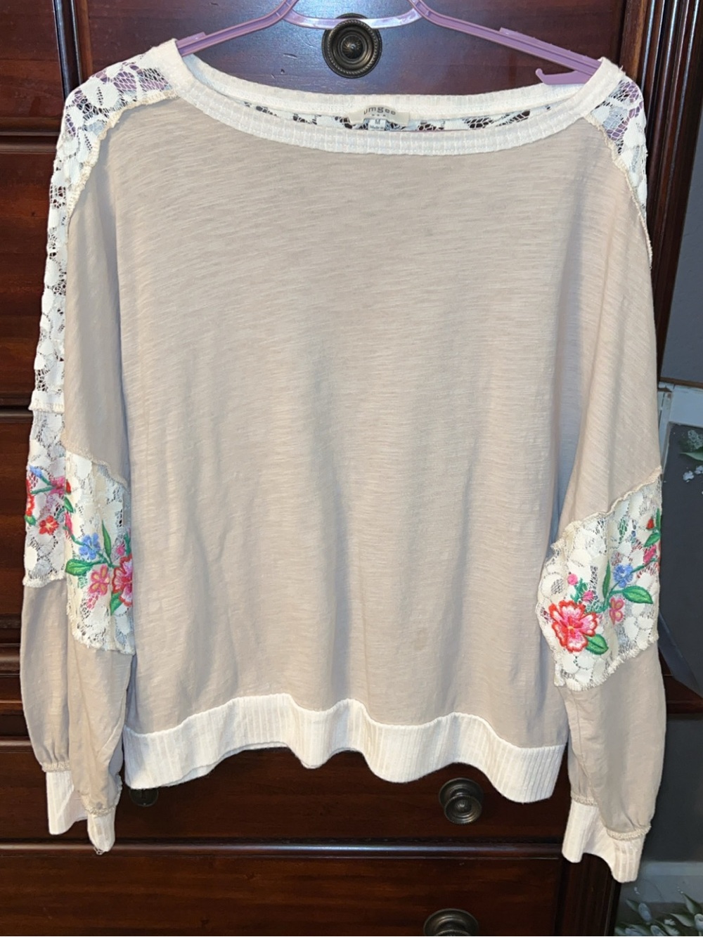 Umgee Lace-Panel Floral Sleeve Women's Top